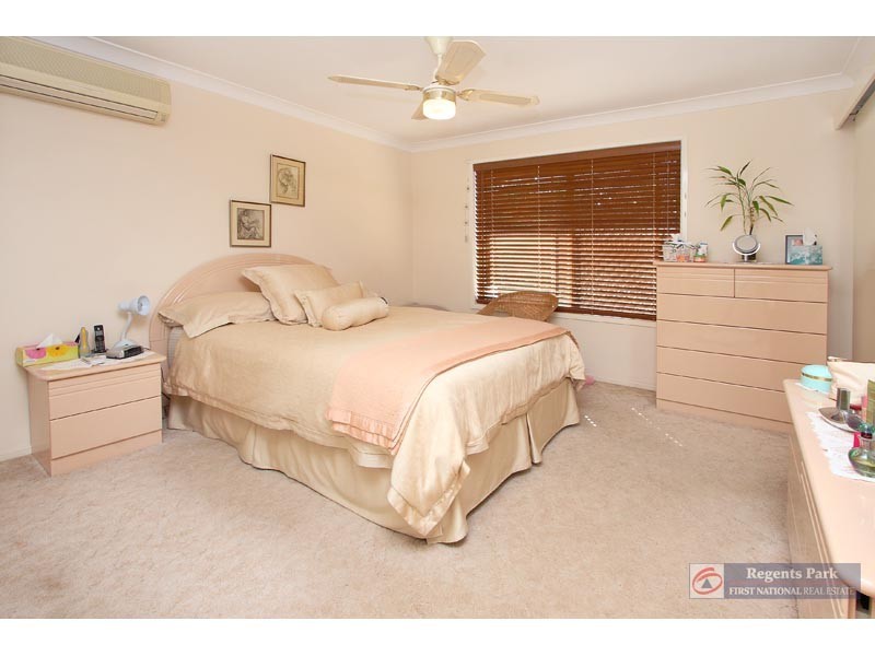 23 Dampier Court, Boronia Heights QLD 4124