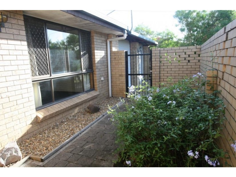 45 Estramina Rd, Regents Park QLD 4118