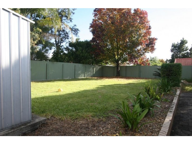 45 Estramina Rd, Regents Park QLD 4118