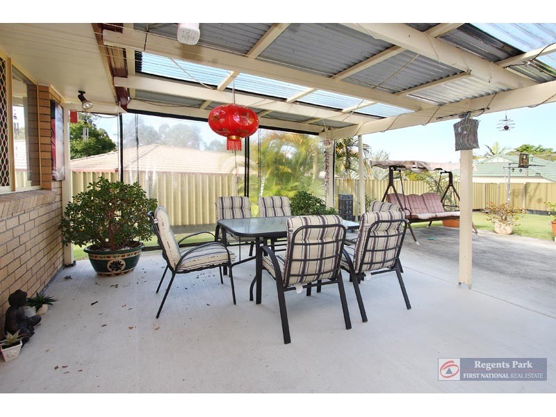 56 Redgum Drive, Regents Park QLD 4118