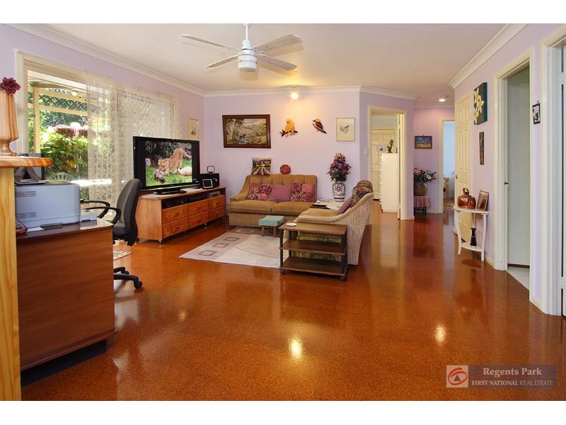 25 Noosa Court, Hillcrest QLD 4118