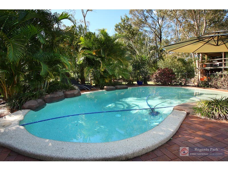 10 Settler Court, New Beith QLD 4124