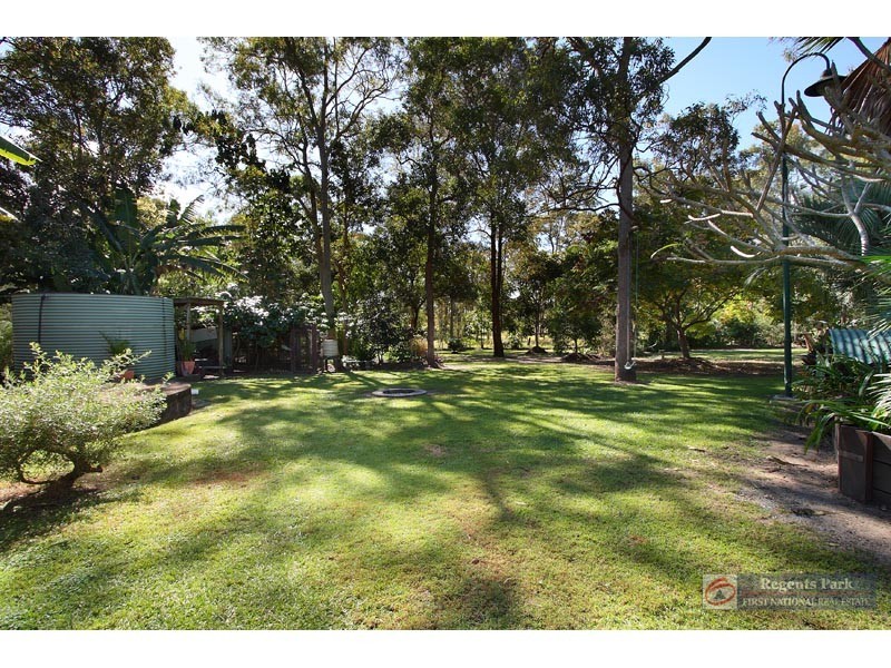 10 Settler Court, New Beith QLD 4124