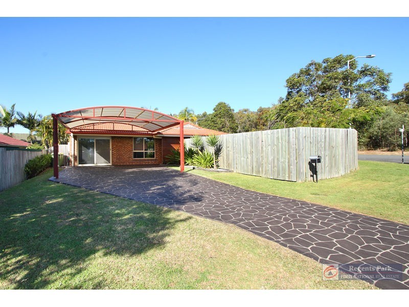 1 Solandra Circuit, Regents Park QLD 4118