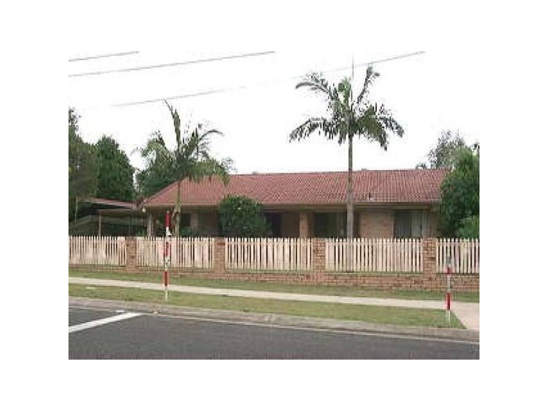 5 Wisteria Drive, Regents Park QLD 4118