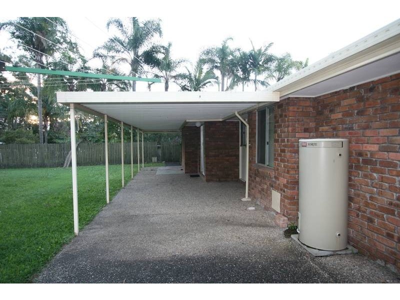 Regents Park QLD 4118