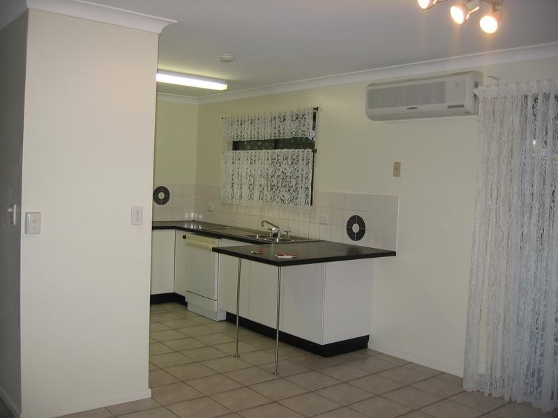 26 Dorachus Drive, Regents Park QLD 4118