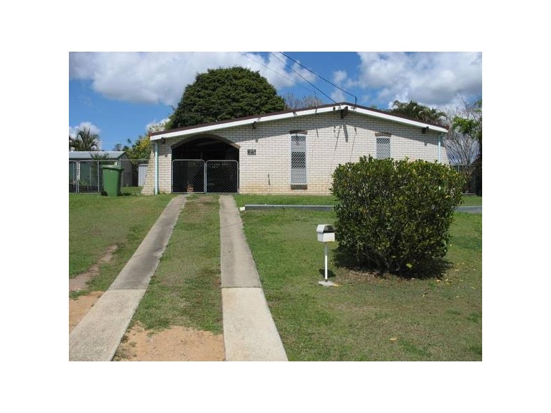 23 ESTRAMINA ROAD, Regents Park QLD 4118