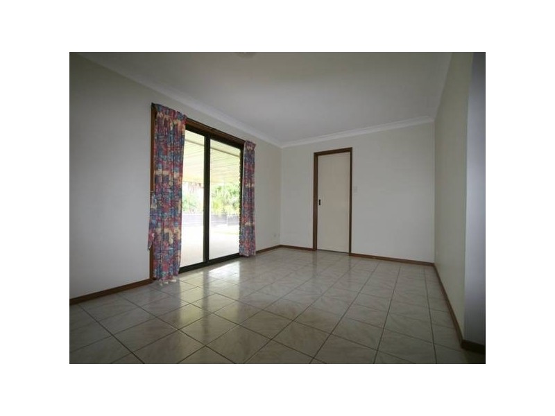 Regents Park QLD 4118