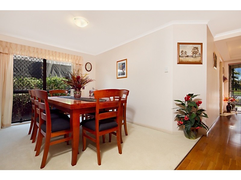 147 Emerald Drive, Regents Park QLD 4118