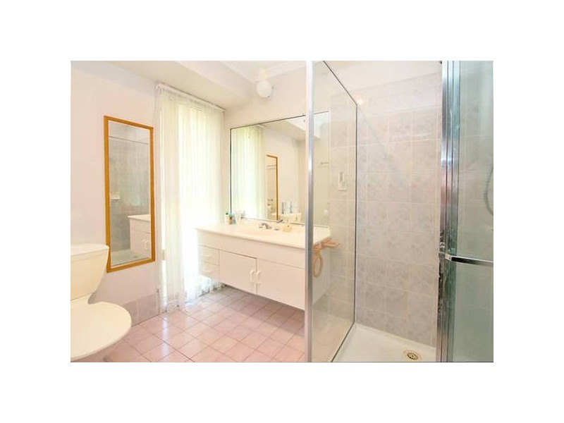 3 Jackson Court, Regents Park QLD 4118