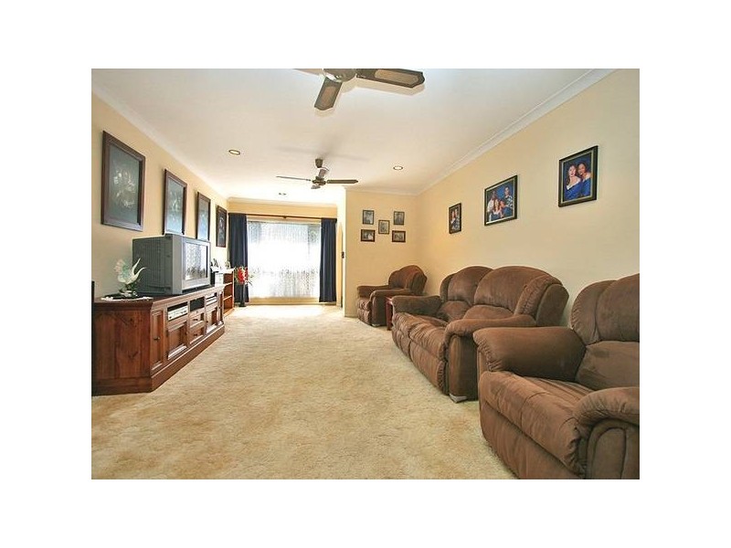 7 Vansittart Road, Regents Park QLD 4118