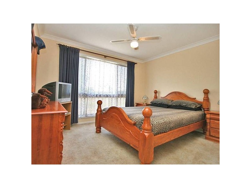 7 Vansittart Road, Regents Park QLD 4118