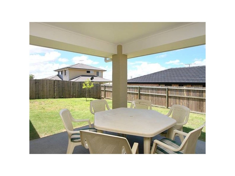 Regents Park QLD 4118