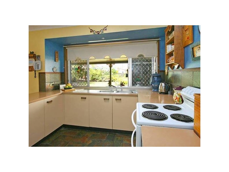 5 Twilight Court, Regents Park QLD 4118