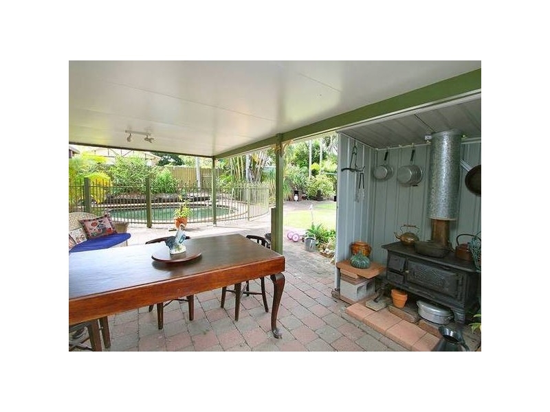 5 Twilight Court, Regents Park QLD 4118