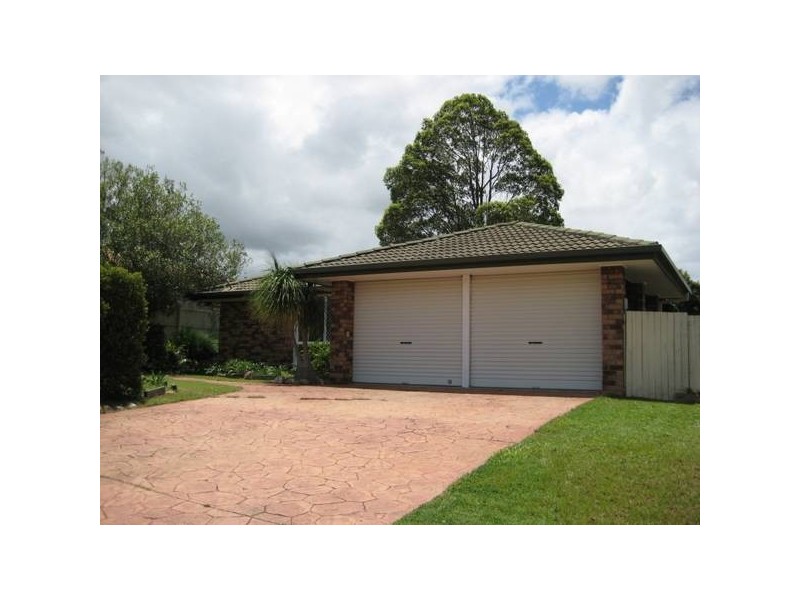 24 Haldham Crescent, Regents Park QLD 4118