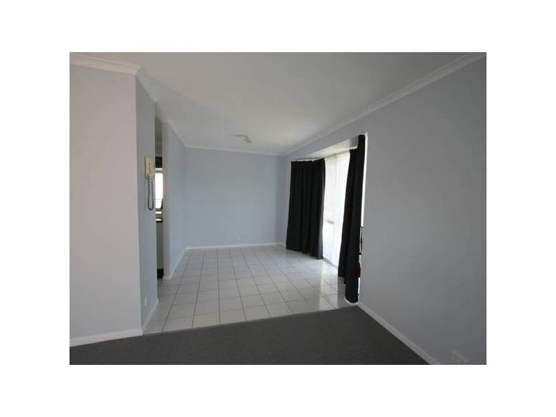 24 Haldham Crescent, Regents Park QLD 4118