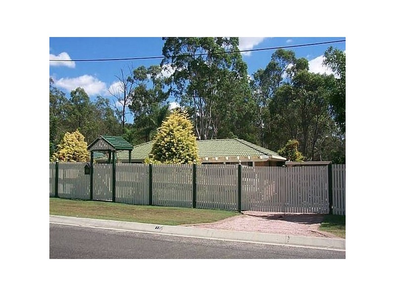 15 BUSHLAND DRIVE, Regents Park QLD 4118