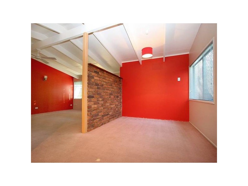 23 Vansittart Road, Regents Park QLD 4118