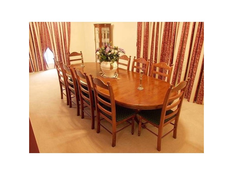 7 Pinnacle Close, Regents Park QLD 4118