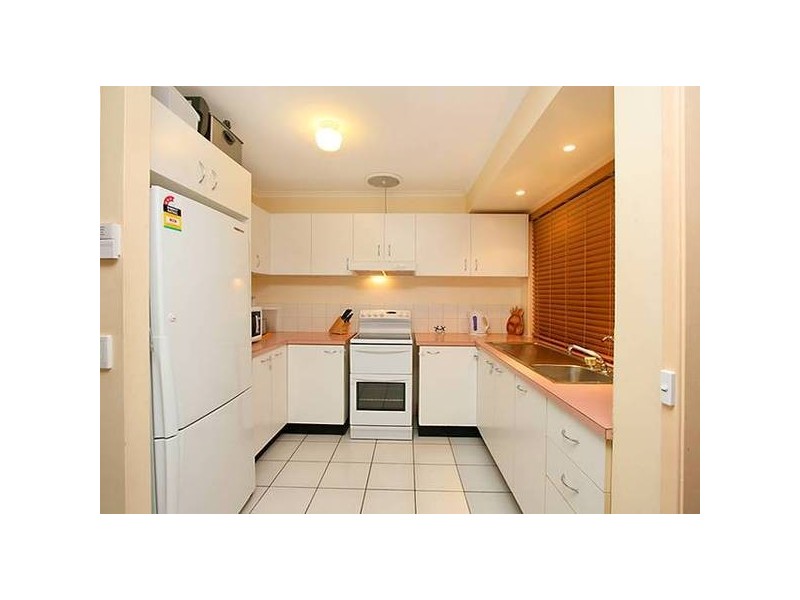 30 Dracon, Regents Park QLD 4118