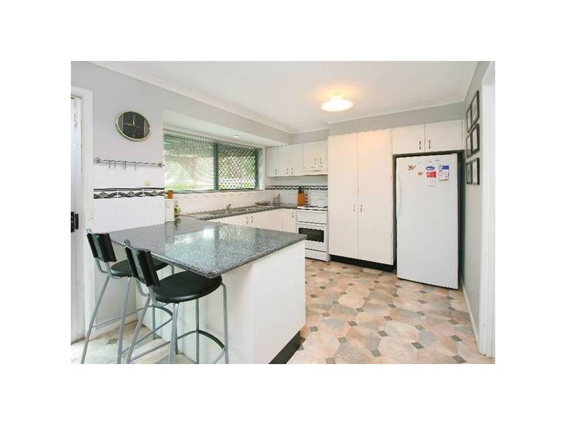 Regents Park QLD 4118