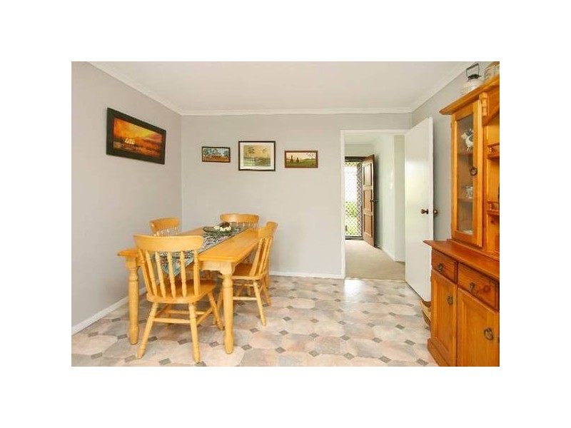 Regents Park QLD 4118