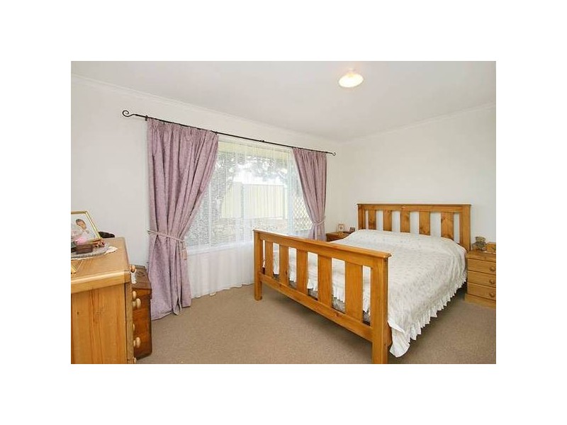 Regents Park QLD 4118