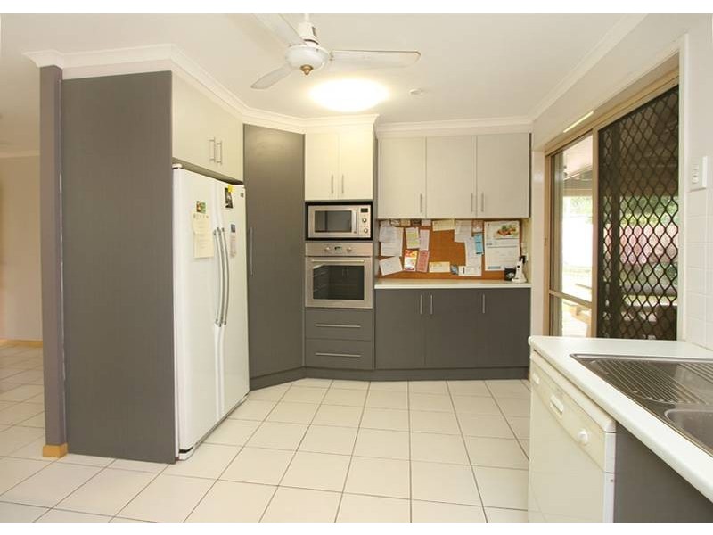 . EMERALD DRIVE, Regents Park QLD 4118