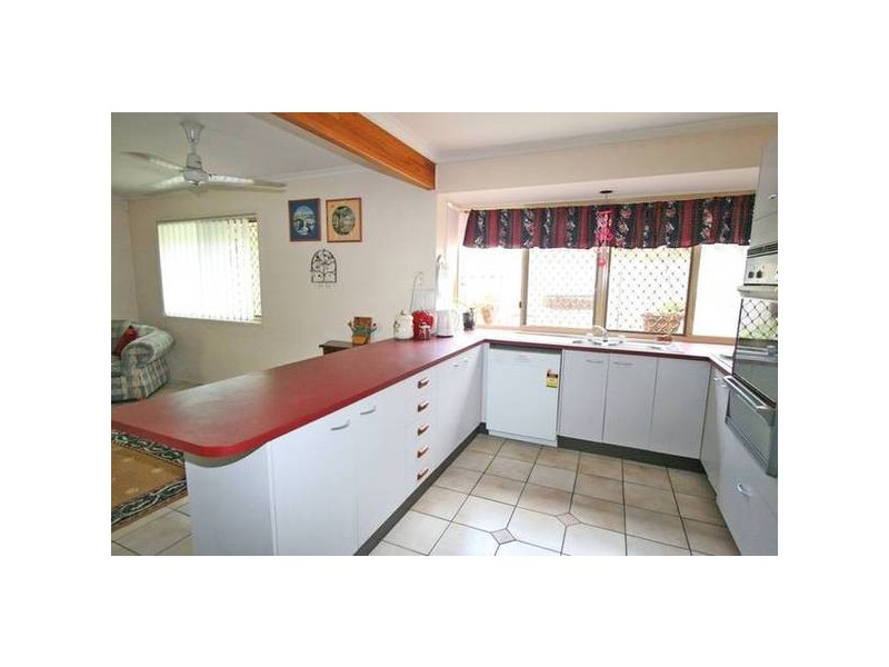 4 Corsloot Street, Regents Park QLD 4118