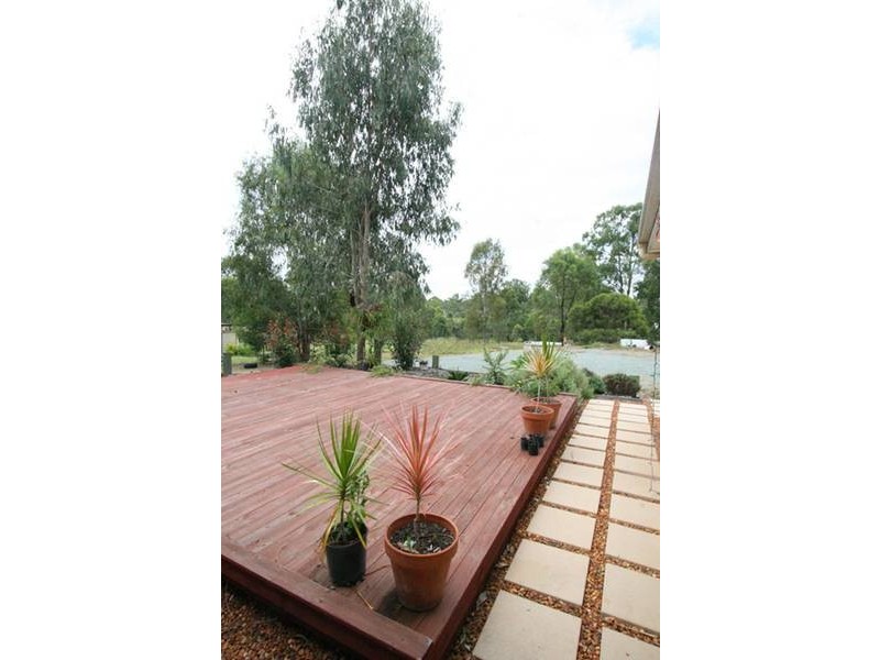 98-100 Peppertree Drive, Jimboomba QLD 4280