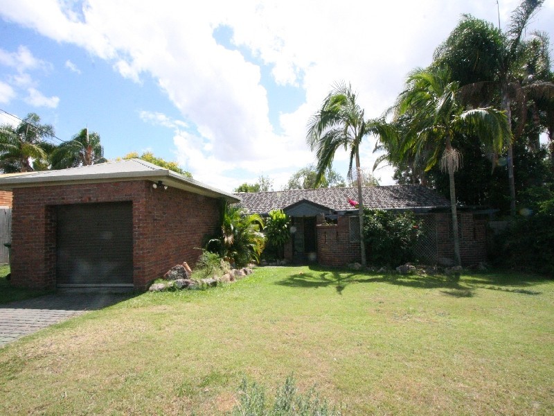 Regents Park QLD 4118