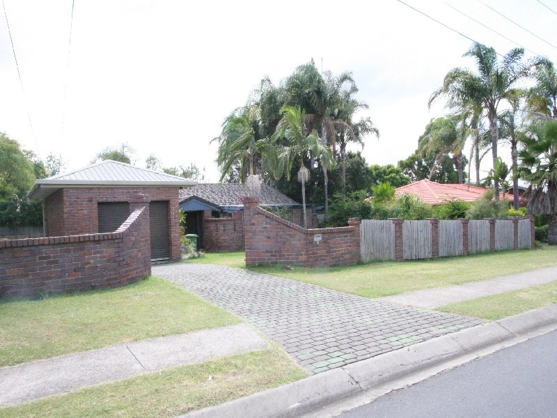 Regents Park QLD 4118