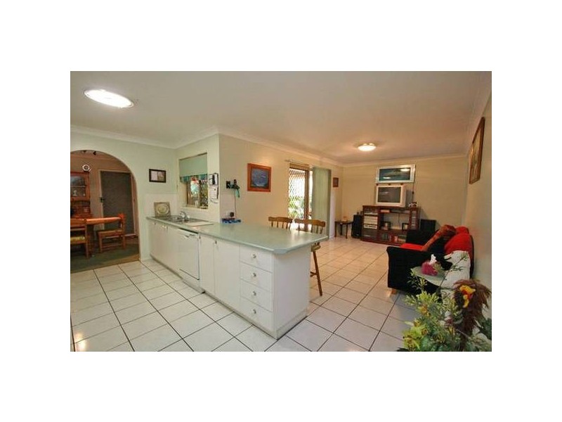 Regents Park QLD 4118