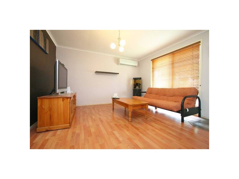 2 Murrumbidgee St, Hillcrest QLD 4118