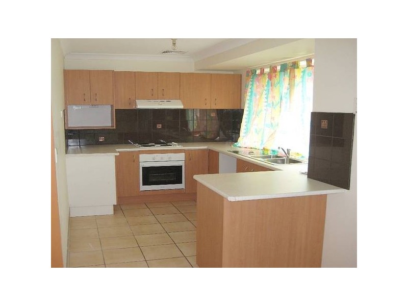 33 SAMANTHA STREET, Boronia Heights QLD 4124
