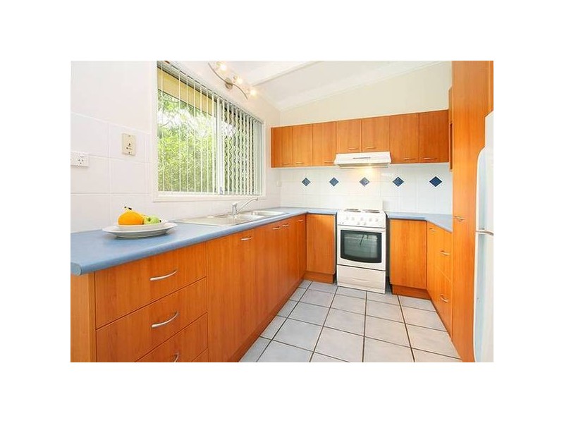 30 Estramina Road, Regents Park QLD 4118