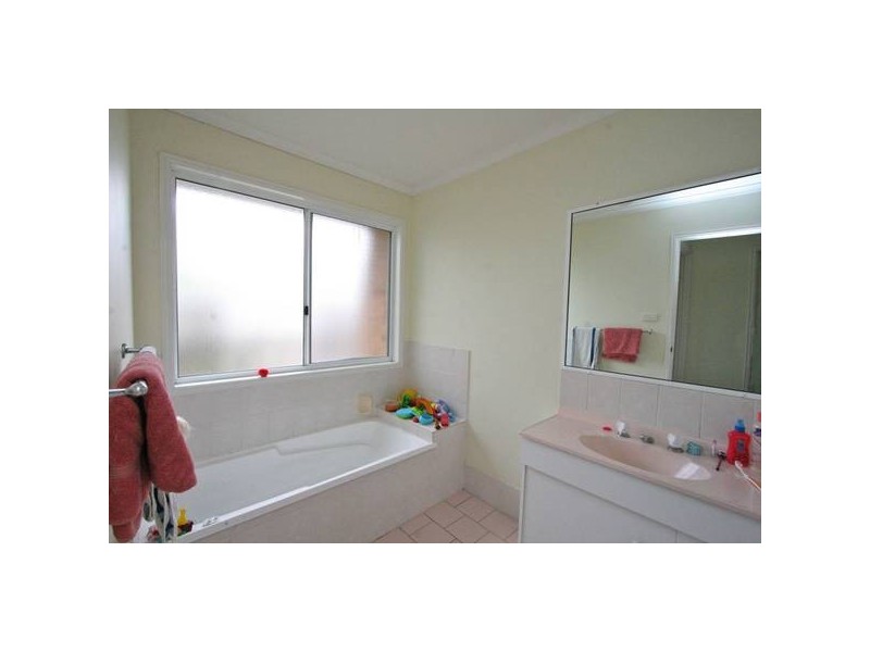 29 Jade Garden Drive, Boronia Heights QLD 4124