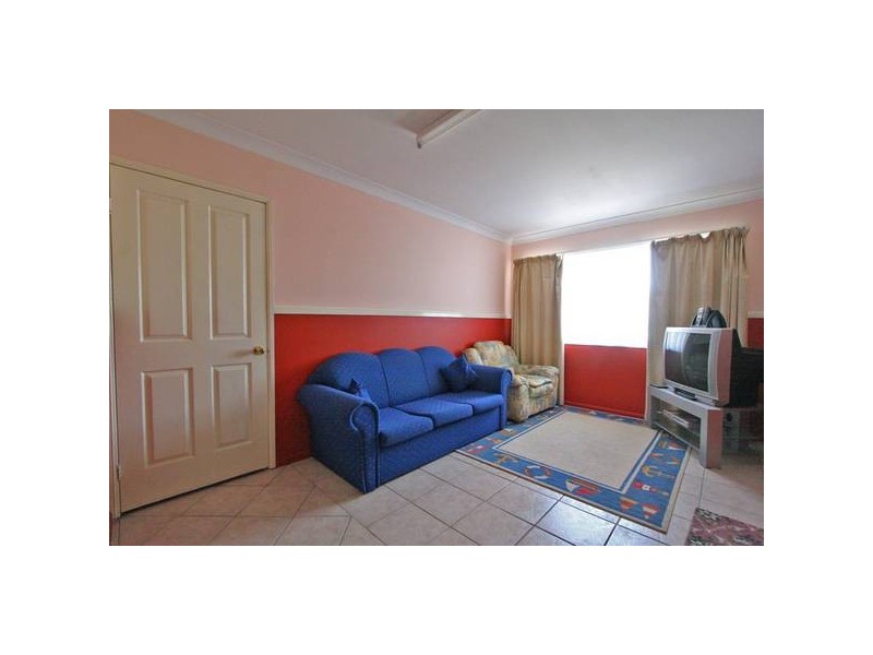 Regents Park QLD 4118