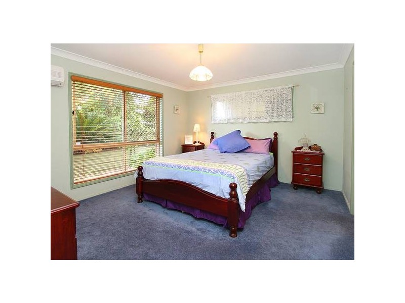 7 Majestic Court, Regents Park QLD 4118