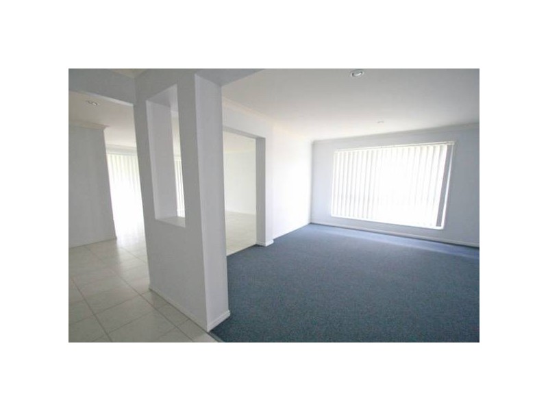 03 SALLY DRIVE, Marsden QLD 4132