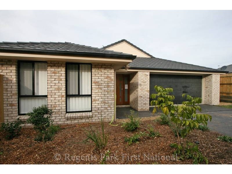 14 MARIGOLD AVENUE, Regents Park QLD 4118