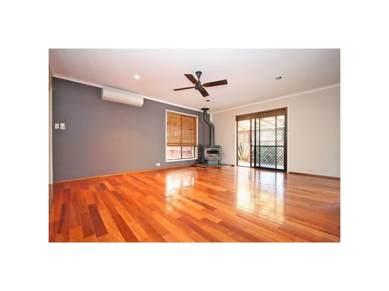 696 Browns Plains Road, Marsden QLD 4132
