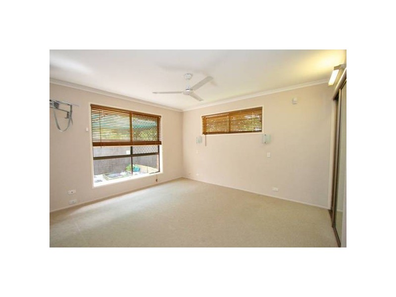 696 Browns Plains Road, Marsden QLD 4132