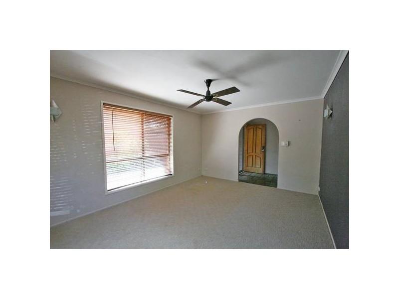 696 Browns Plains Road, Marsden QLD 4132