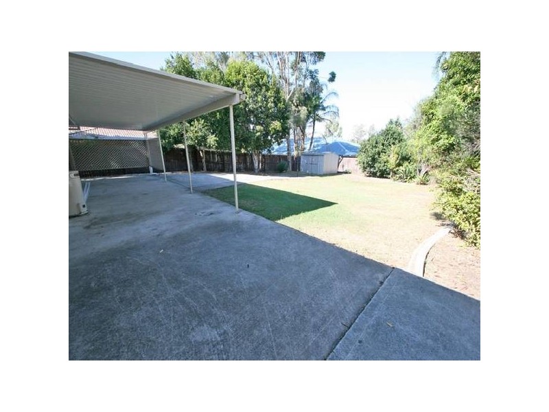 19 Cambridge Street, Boronia Heights QLD 4124