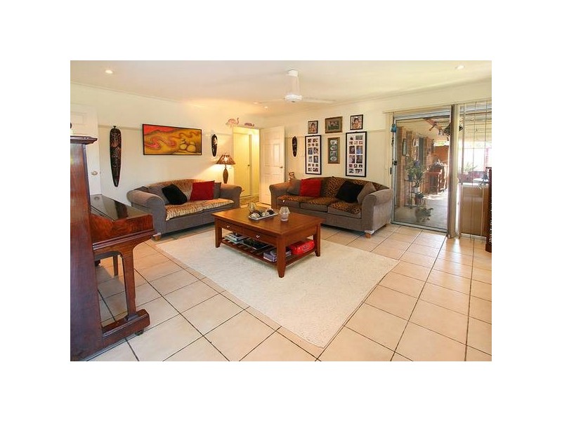 126 Estramina Road, Regents Park QLD 4118