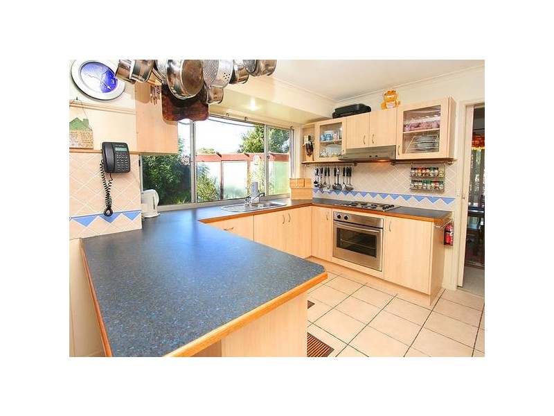 126 Estramina Road, Regents Park QLD 4118