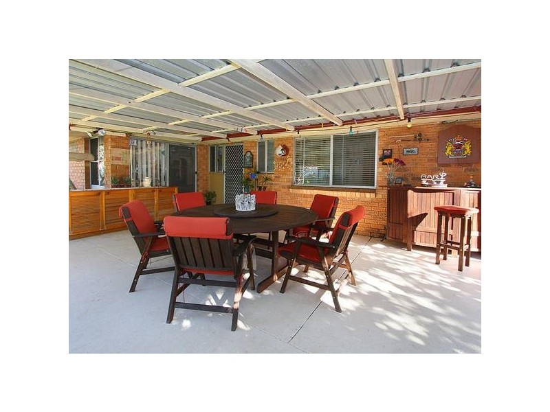 126 Estramina Road, Regents Park QLD 4118